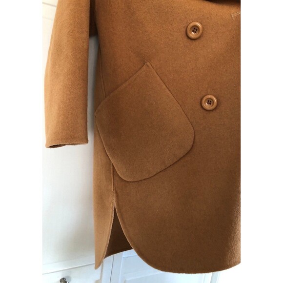 Oversized Coat - Picture 5 of 7